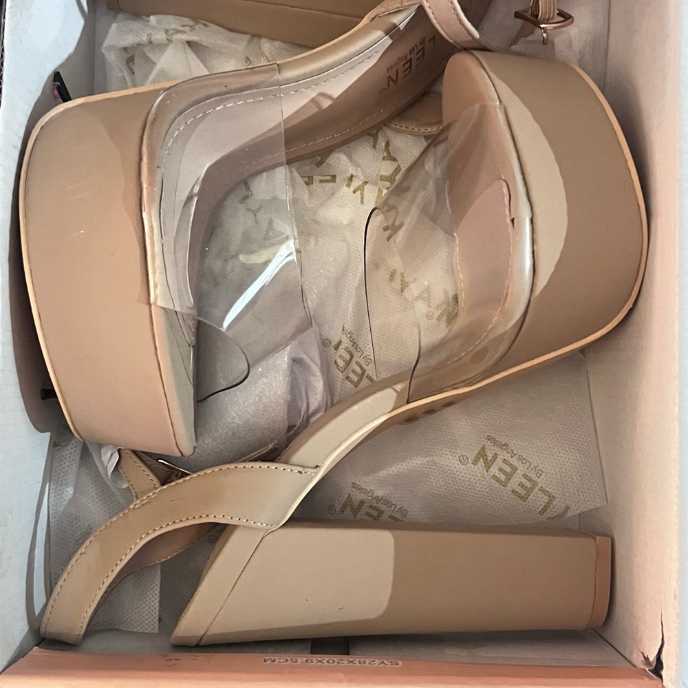 Women's Tan Platform Heels